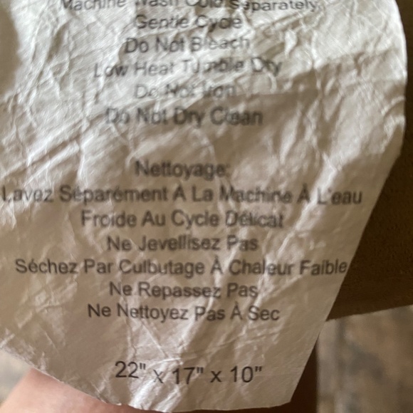 Pet Sleep Zone Cuddle Cave Tan 22 inch Plush Faux Suede Pet Bed - Picture 5 of 5